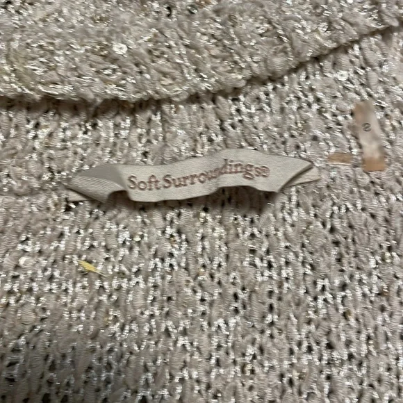 Soft Surroundings hooded pullover - Picture 6 of 6